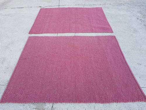 Awesome dusty-pink woven wool carpets with a plain-colour design - price/carpet - RS17Sale