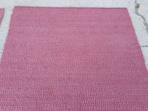 Awesome dusty-pink woven wool carpets with a plain-colour design - price/carpet - RS17Sale