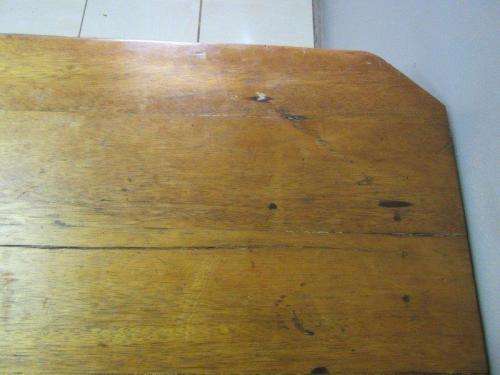 A charming Oak storage cabinet w/ two doors and ample shelf space - great bedroom storage - RS17Sale