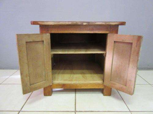 A charming Oak storage cabinet w/ two doors and ample shelf space - great bedroom storage - RS17Sale
