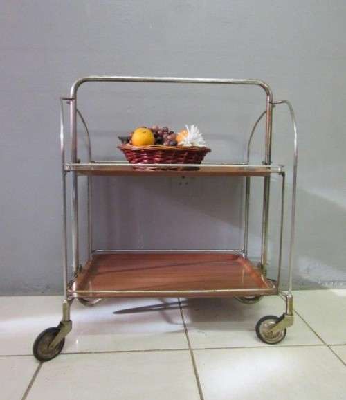 A lovely vintage drinks/ tea trolley on castors - folds up for easy storage/ transport