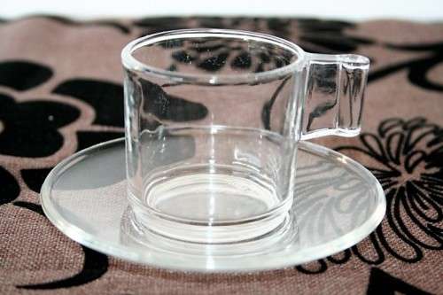 A superb set of 4x original Italian made glass demitasse/ espresso coffee cups in great  condition