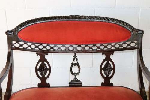 A fantastic antique Edwardian "duet parlour settee" couch w magnificent carved detailing - stunning!