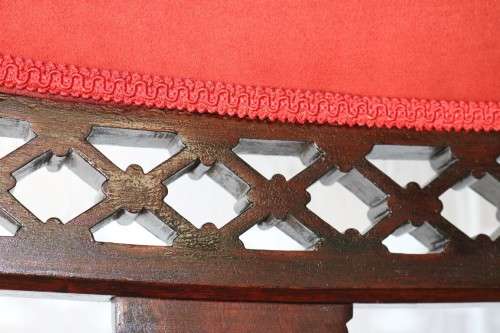 A fantastic antique Edwardian "duet parlour settee" couch w magnificent carved detailing - stunning!