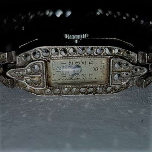 Awesome antique Swiss made Capital DeLuxe ladies 15 Jewell Art Deco wrist watch w/ Marcasite stones