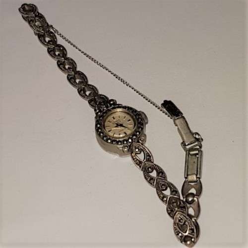 A fabulous vintage Swiss made Olma 17-Jewel Incabloc Art Deco wrist watch w/ Marcasite stones