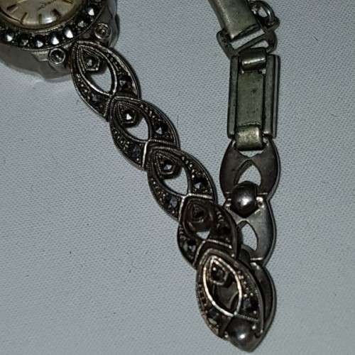 A fabulous vintage Swiss made Olma 17-Jewel Incabloc Art Deco wrist watch w/ Marcasite stones