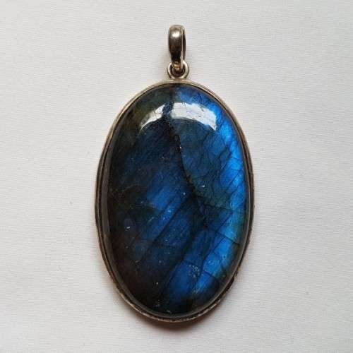 A spectacular LARGE "Labradorite" and sterling silver pendant in beautiful condition = Wow!!!
