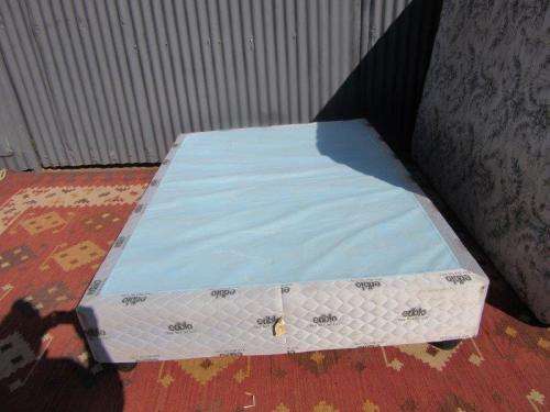 **RS17_Clearance** An awesome "Edblo Sundowner" double bed - mattress and base set in good condition