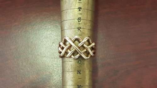 An incredible 14ct yellow gold ladies 4-band "puzzle" ring in its presentation box = stunning!!!