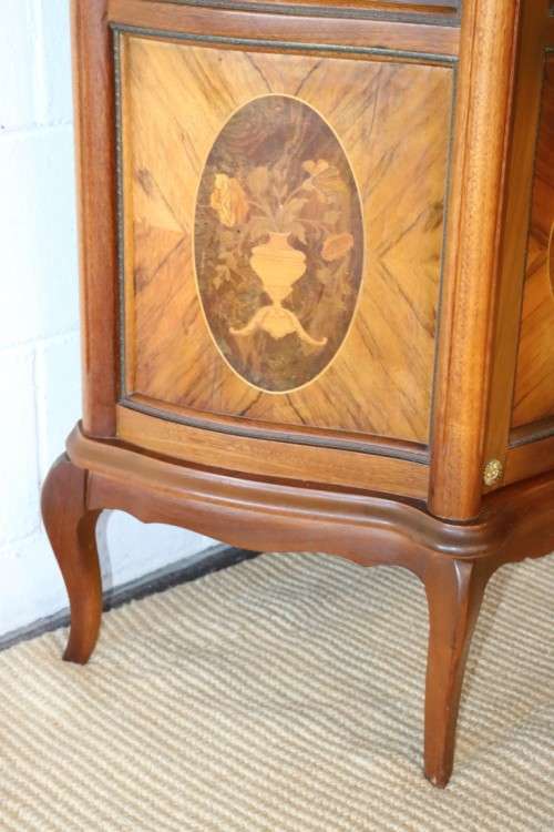 Superb vintage French "Vernis Martin" Louis XV-style show case w/ amazing marquetry inlay detailing