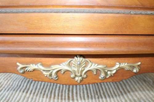 Superb vintage French "Vernis Martin" Louis XV-style show case w/ amazing marquetry inlay detailing
