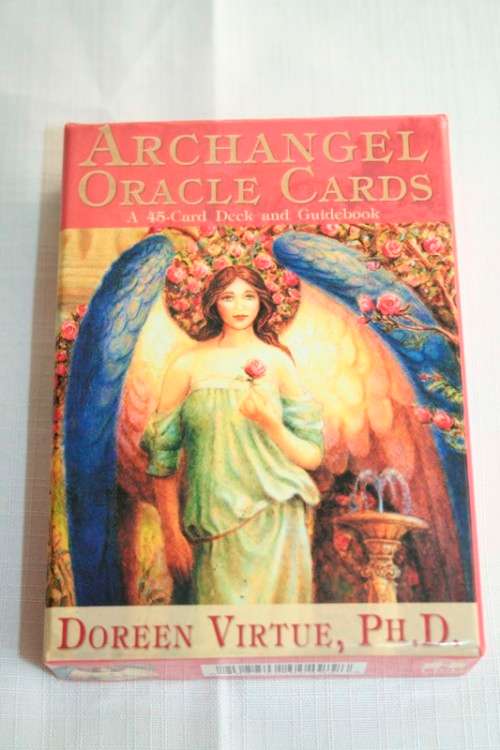 Doreen Virtue's "Archangel" boxed Oracle Cards - A 45 card deck and guidebook - RS17Sale