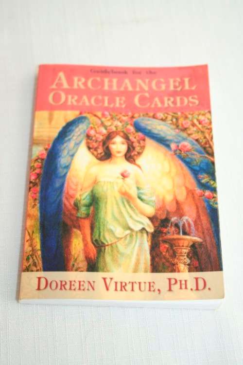 Doreen Virtue's "Archangel" boxed Oracle Cards - A 45 card deck and guidebook - RS17Sale