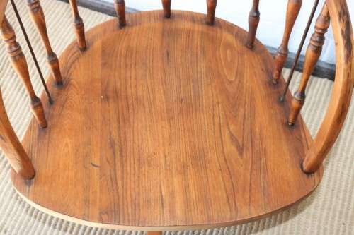 Superb antique English oak swivel "Firehouse" captains chair in very good condition - stunning!