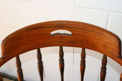 Superb antique English oak swivel "Firehouse" captains chair in very good condition - stunning!