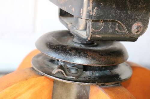 Superb antique English oak swivel "Firehouse" captains chair in very good condition - stunning!