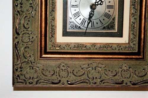 An amazing and unusual (quartz) wall clock in a stunning ornate moulded gilded frame - RS17CL