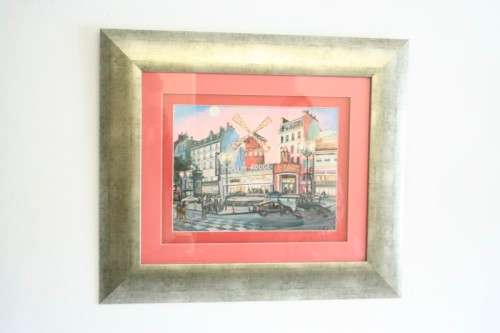 A superb "Moulin Rouge" painting print framed in a broad gold frame w/ a red borders - RS17Sale