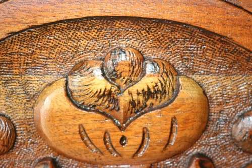 **RS17_Clearance** Victorian hand carved Art Nouveau (c1890) large walnut "Armoire" wardrobe