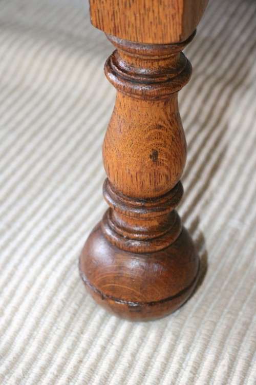 A wonderful vintage four-drawer "Belweb" Oak tallboy chest of drawers w/ ornate carvings - awesome!