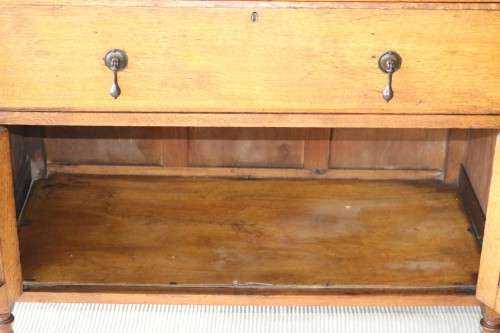 A wonderful vintage four-drawer "Belweb" Oak tallboy chest of drawers w/ ornate carvings - awesome!