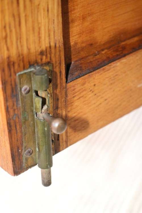 A wonderful vintage four-drawer "Belweb" Oak tallboy chest of drawers w/ ornate carvings - awesome!