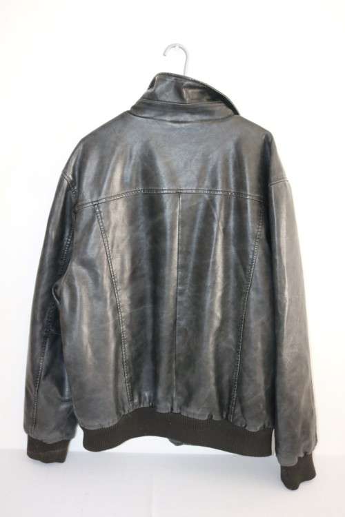 A good quality gent's "Stone Harbour" black casual jacket - perfect for outdoors! - RS17Sale