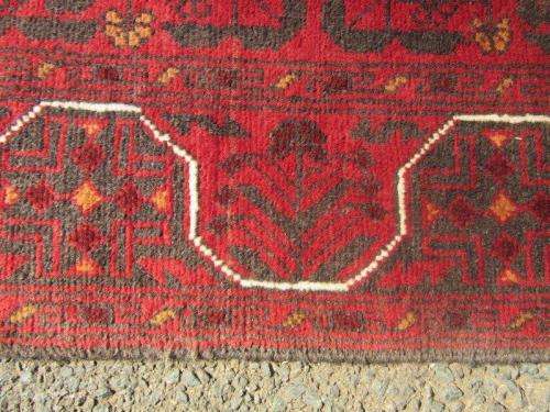 A wonderful (0,79m x 3,4m) traditional Afghan Persian runner carpet in good condition - stunning!