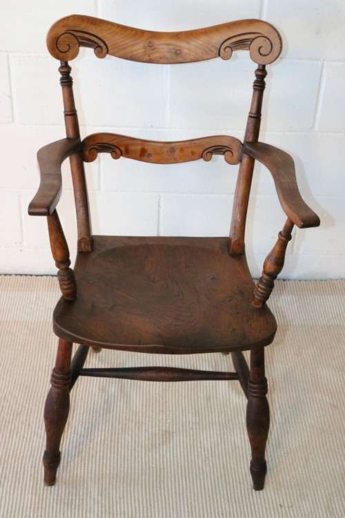 A charming vintage solid carved Oak "Cottage Style" occasional/ dining carver chair - RS17Sale