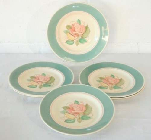 A superb rare mid-century original "Susie Cooper" dinner service in the Patricia Rose pattern