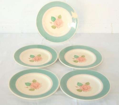 A superb rare mid-century original "Susie Cooper" dinner service in the Patricia Rose pattern