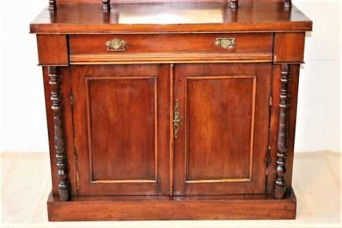 A fantastic carved Victorian (c1880) antique Mahogany chiffonier/ sideboard with turned supports