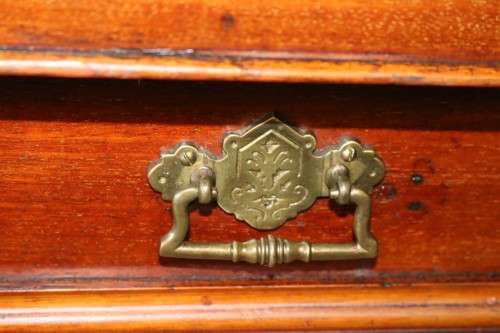 A fantastic carved Victorian (c1880) antique Mahogany chiffonier/ sideboard with turned supports
