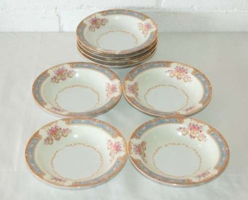 A spectacular Japanese made 8-setting "Royal Ceramic" (Noritake) porcelain dinner service = WOW!!!