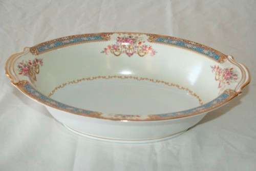 A spectacular Japanese made 8-setting "Royal Ceramic" (Noritake) porcelain dinner service = WOW!!!