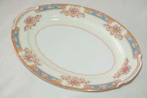 A spectacular Japanese made 8-setting "Royal Ceramic" (Noritake) porcelain dinner service = WOW!!!
