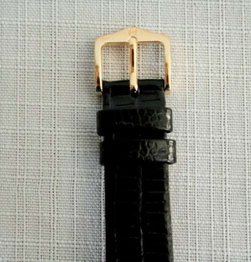 **RS17** Beautiful Swiss made 18ct gold plated ladies Cartier watch in great working condition