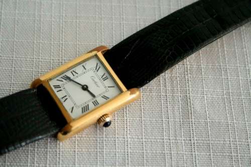 **RS17** Beautiful Swiss made 18ct gold plated ladies Cartier watch in great working condition