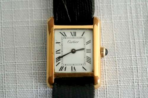 **RS17** Beautiful Swiss made 18ct gold plated ladies Cartier watch in great working condition