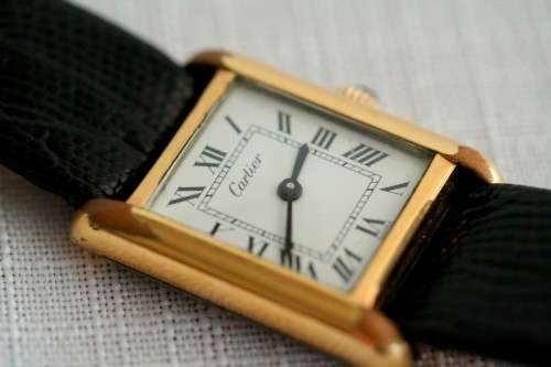 **RS17** Beautiful Swiss made 18ct gold plated ladies Cartier watch in great working condition