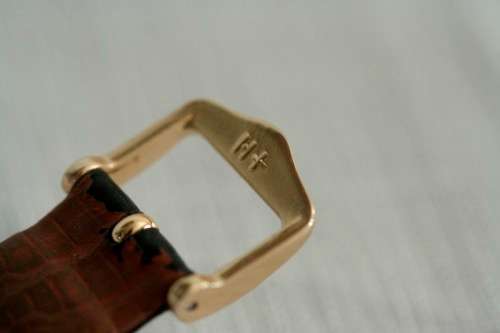 **RS17** Beautiful Swiss made 18ct gold plated ladies Cartier watch in great working condition