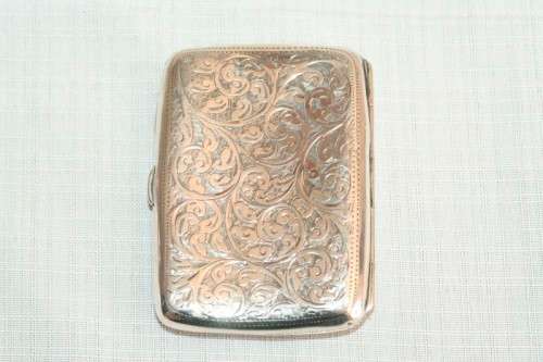 An exquisite antique (1905) hallmarked "Thomas Bishton" sterling silver engraved calling card case