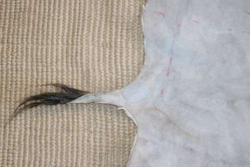 **RS17** An awesome (1,3m x 1m) genuine Blesbok skin/ hide mat in great condition