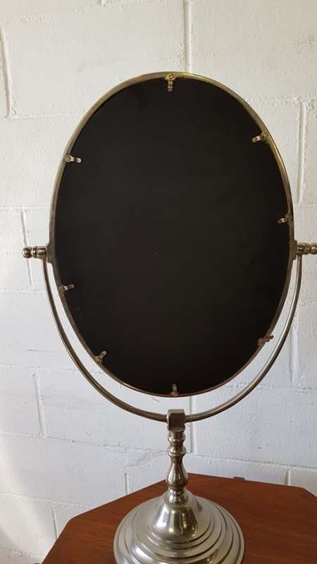 An exquisite vintage Edwardian-style table vanity mirror with a wide base in great condition - RS17M