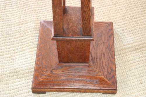 Beautiful vintage Oak table with the most amazing wooden inlays on the side - stunning!!!