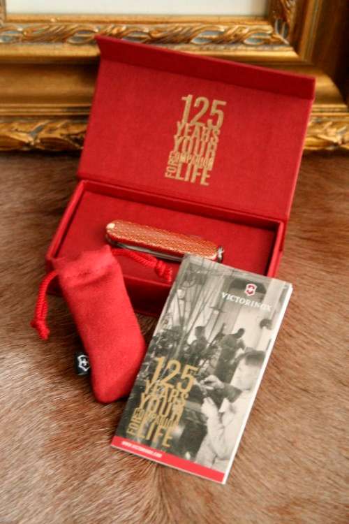 Discounted!! Stunning collectable Victorinox 125 year Special Edition Classic Swiss Army knife