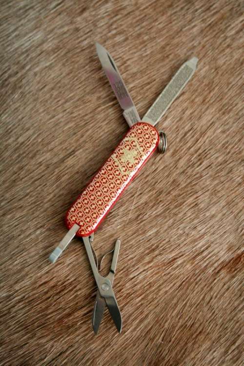 Discounted!! Stunning collectable Victorinox 125 year Special Edition Classic Swiss Army knife