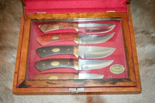 Rare 500-limited edition original S. Mackrill custom made African Big Five boxed hunting knife set!