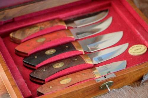 Rare 500-limited edition original S. Mackrill custom made African Big Five boxed hunting knife set!